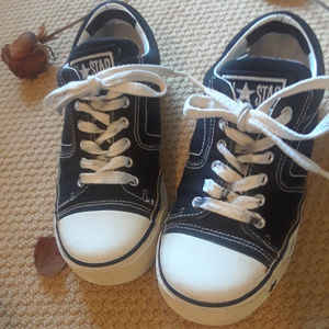 Converse All Star - Mens 6 / Womens 7.5